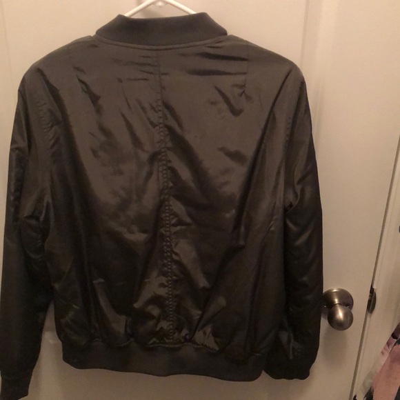 Bomber jacket - Picture 2 of 3